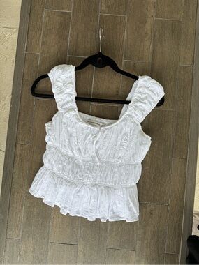 Abercrombie and fitch linen blend smocked top size S